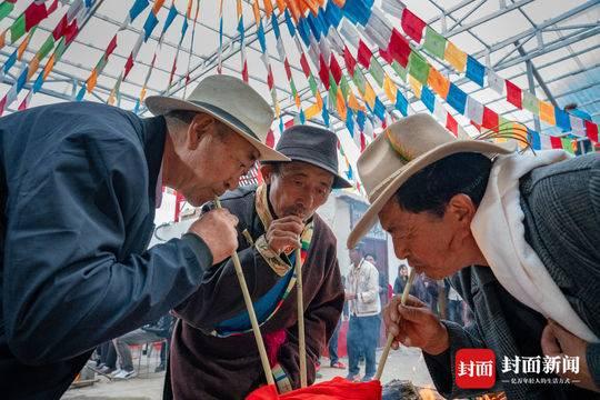 「我和祖国共成长」优秀文艺作品展播 摄影：王俊英《藏乡婚礼》