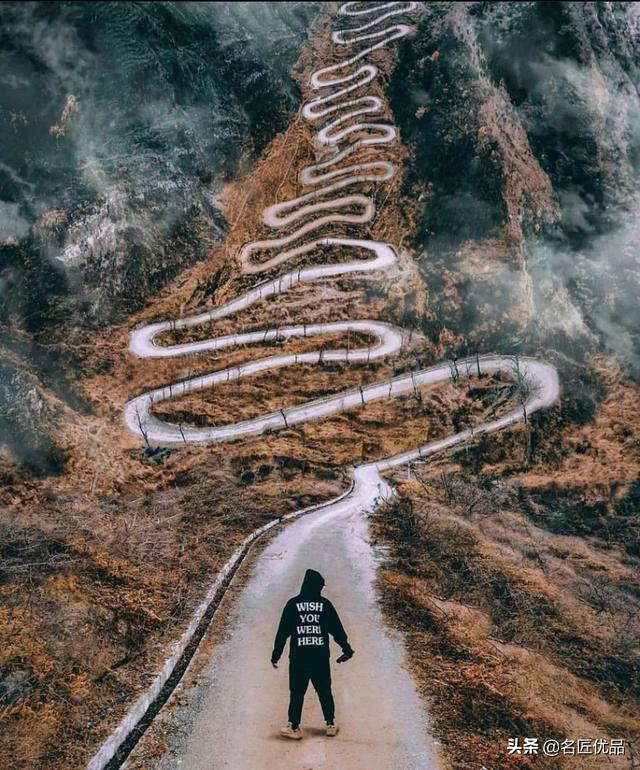 美丽故乡网红打卡地,贵州太魔幻,引得外国摄影师争相来打卡