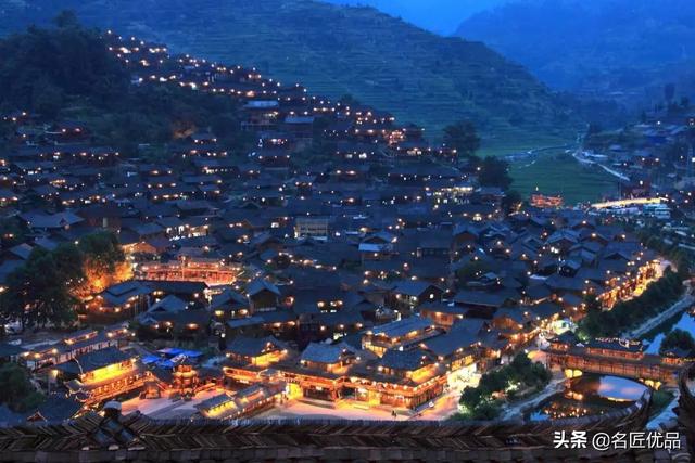 美丽故乡网红打卡地,贵州太魔幻,引得外国摄影师争相来打卡