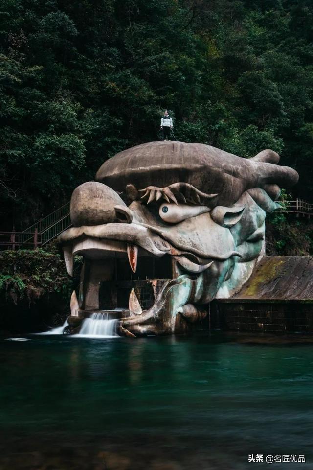 美丽故乡网红打卡地,贵州太魔幻,引得外国摄影师争相来打卡