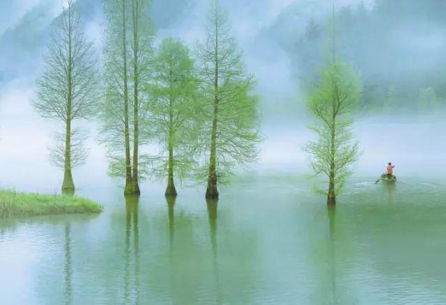 让摄影师为之疯狂的摄影之乡:一城一湖一梯田,随手一拍都是大片