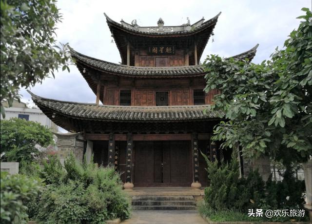 云南旅游!摄影天堂一个姑娘我独自跟团出发了!(请点击)