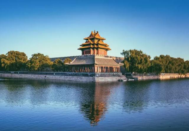 旅行摄影,如何拍出独特风格的历史建筑?