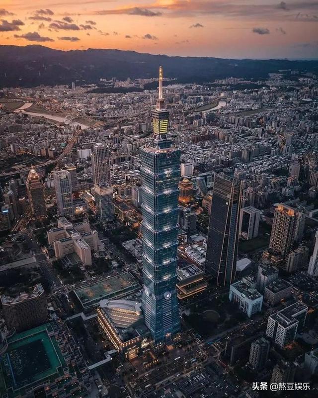 这个业余摄影师,拍摄的日本街景惊艳网友!ins点赞超300万