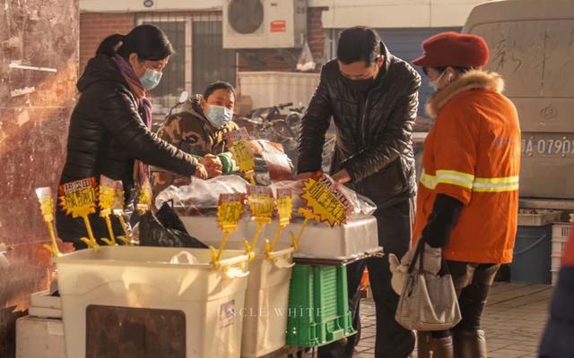 武汉摄影师:待疫情过去,想去拍武大的樱花