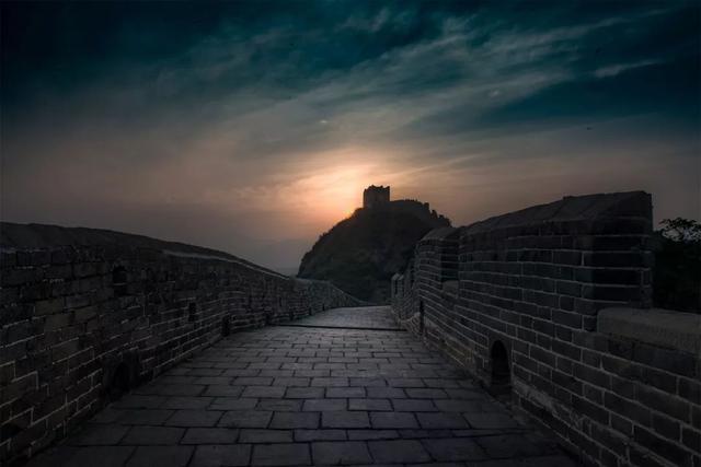 摄影作品技术要求-14.摄影构图与后期调整