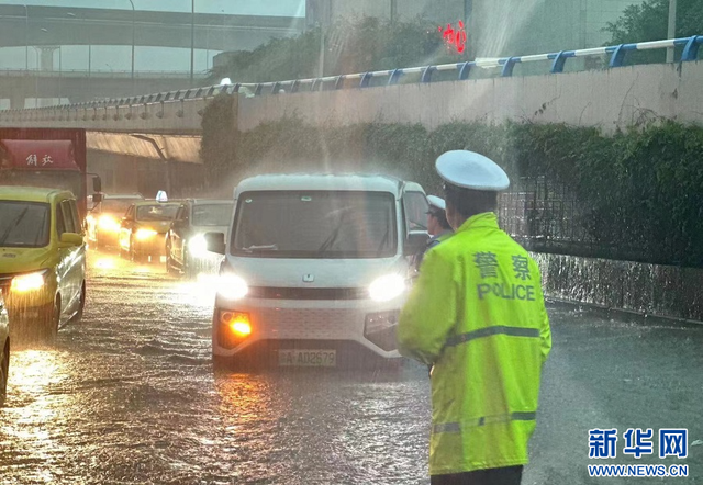 直击｜重庆城区降大暴雨，115个雨量站超过20毫米
