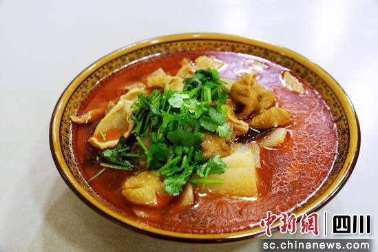 南部肥肠：从船工伙食到地方名小吃